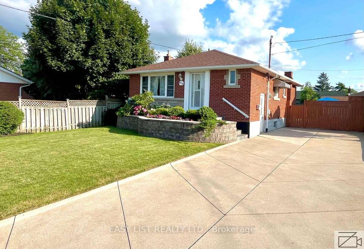 Photo 2 of 818 Ninth Avenue, Hamilton, Hampton Heights — HOMEH