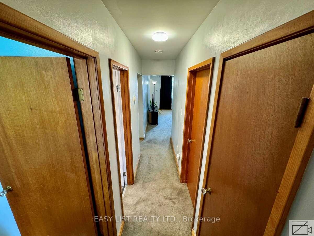 Photo 9 of 818 Ninth Avenue, Hamilton, Hampton Heights — HOMEH