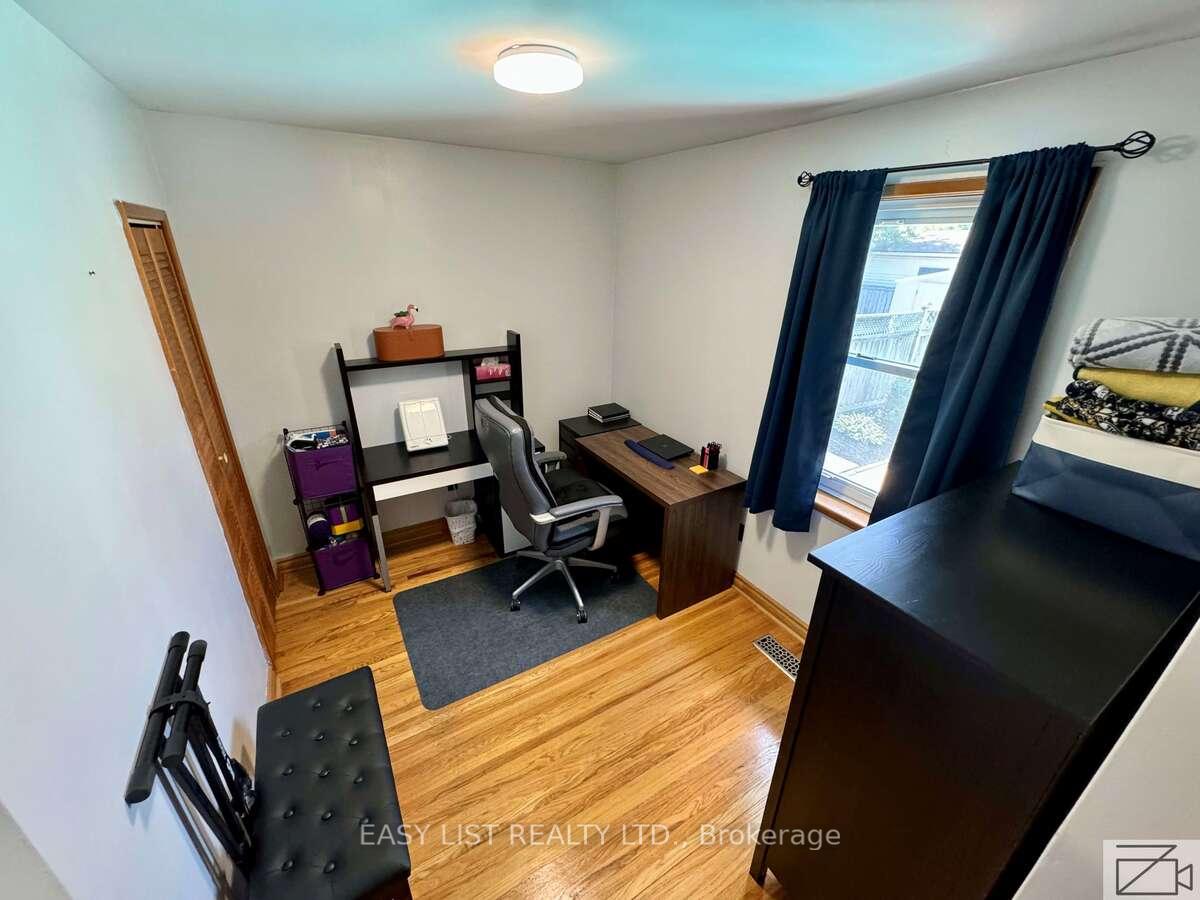 Photo 13 of 818 Ninth Avenue, Hamilton, Hampton Heights — HOMEH