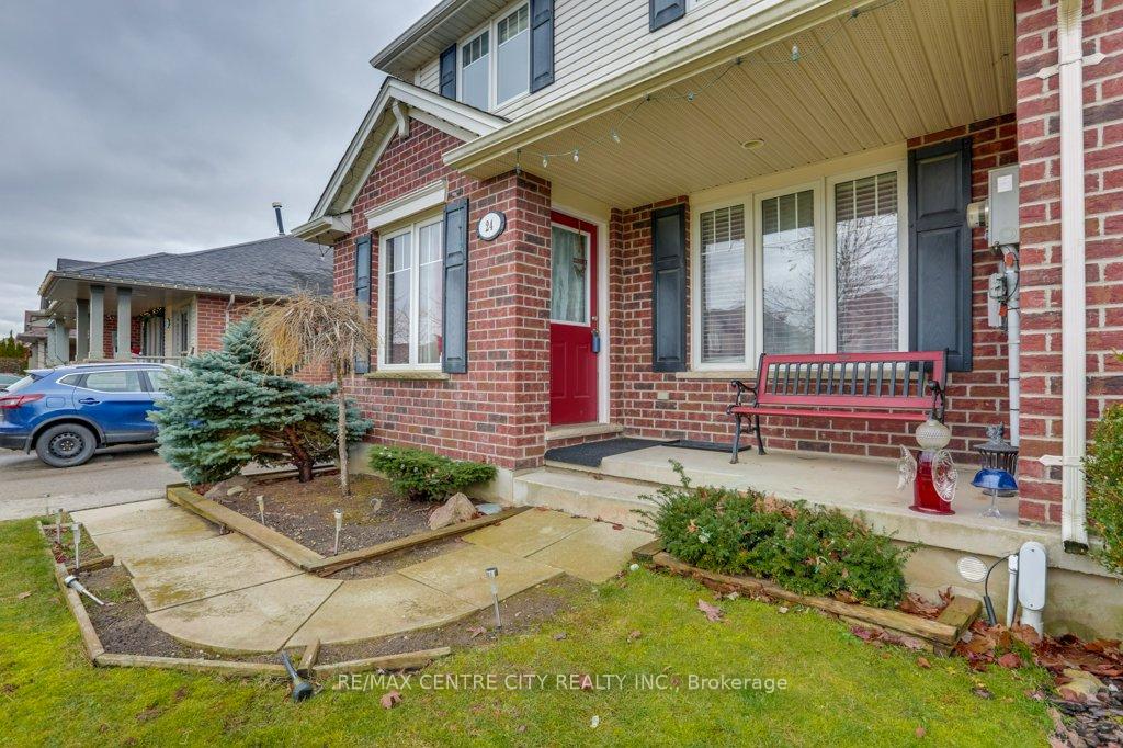 Photo 3 of 24 Pear Tree Avenue, St. Thomas — HOMEH