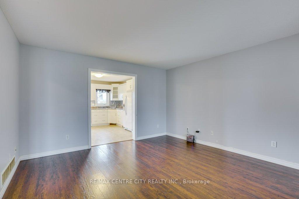 Photo 6 of 24 Pear Tree Avenue, St. Thomas — HOMEH