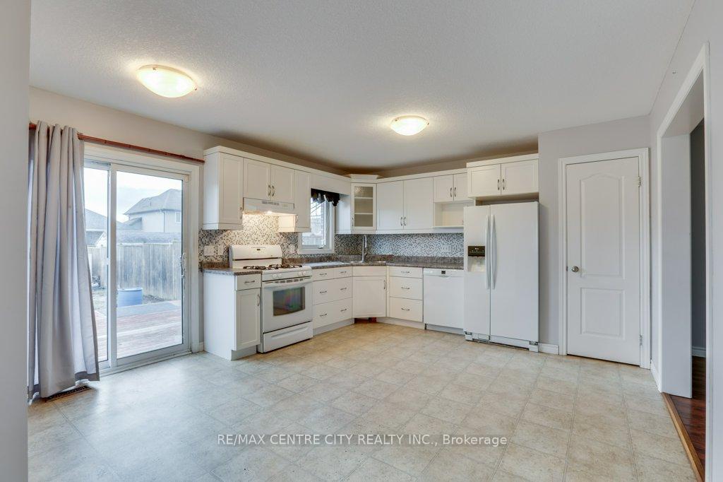 Photo 9 of 24 Pear Tree Avenue, St. Thomas — HOMEH