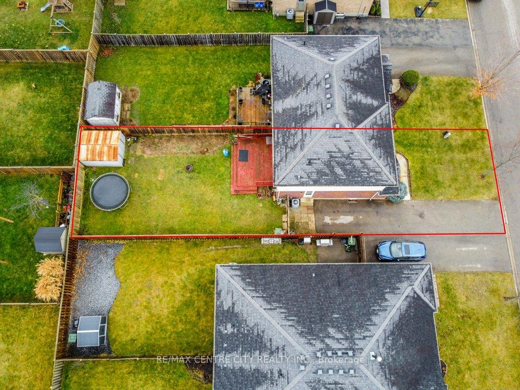 Photo 33 of 24 Pear Tree Avenue, St. Thomas — HOMEH