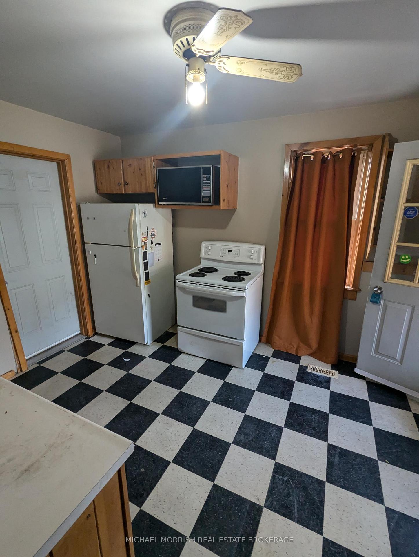 Photo 3 of 60 1/2 St Catherine Street, St. Thomas — HOMEH