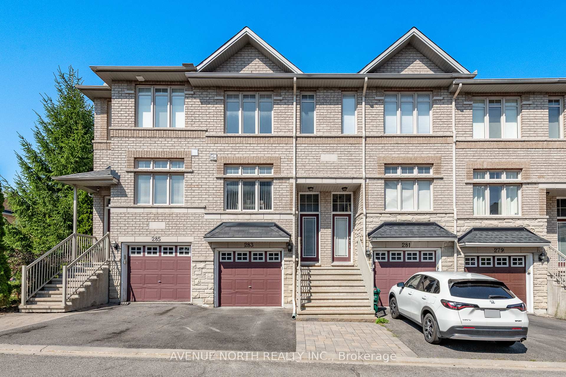 Photo 1 of 283 Stroget Private, Ottawa, Merivale Industrial Park/Citiplace — HOMEH