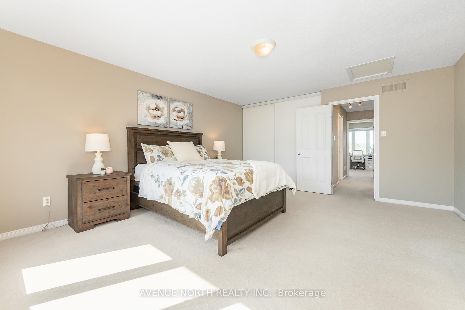 Photo 24 of 283 Stroget Private, Ottawa, Merivale Industrial Park/Citiplace — HOMEH