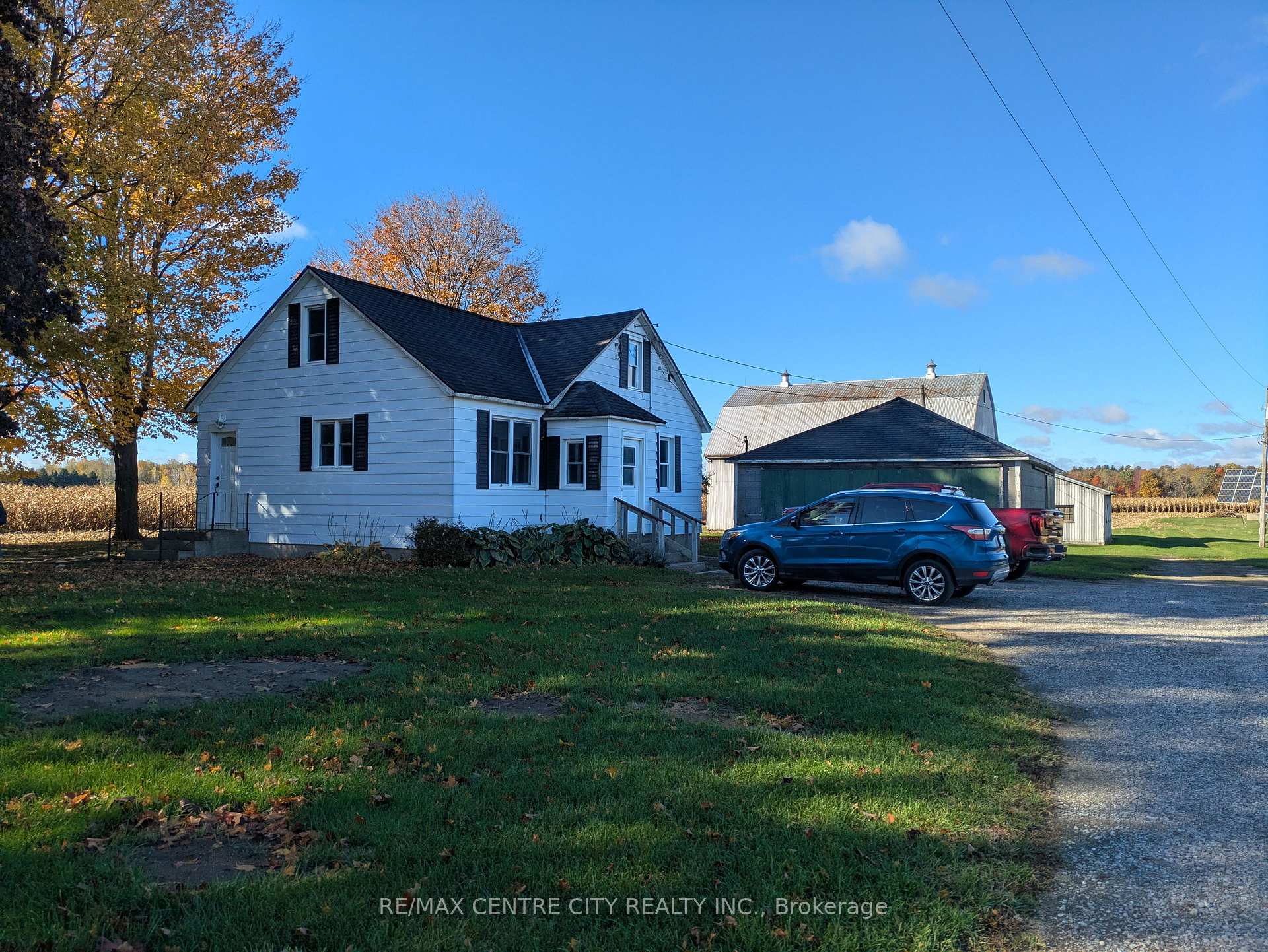 Photo 2 of 5941 Imperial Road, Malahide, Rural Malahide — HOMEH