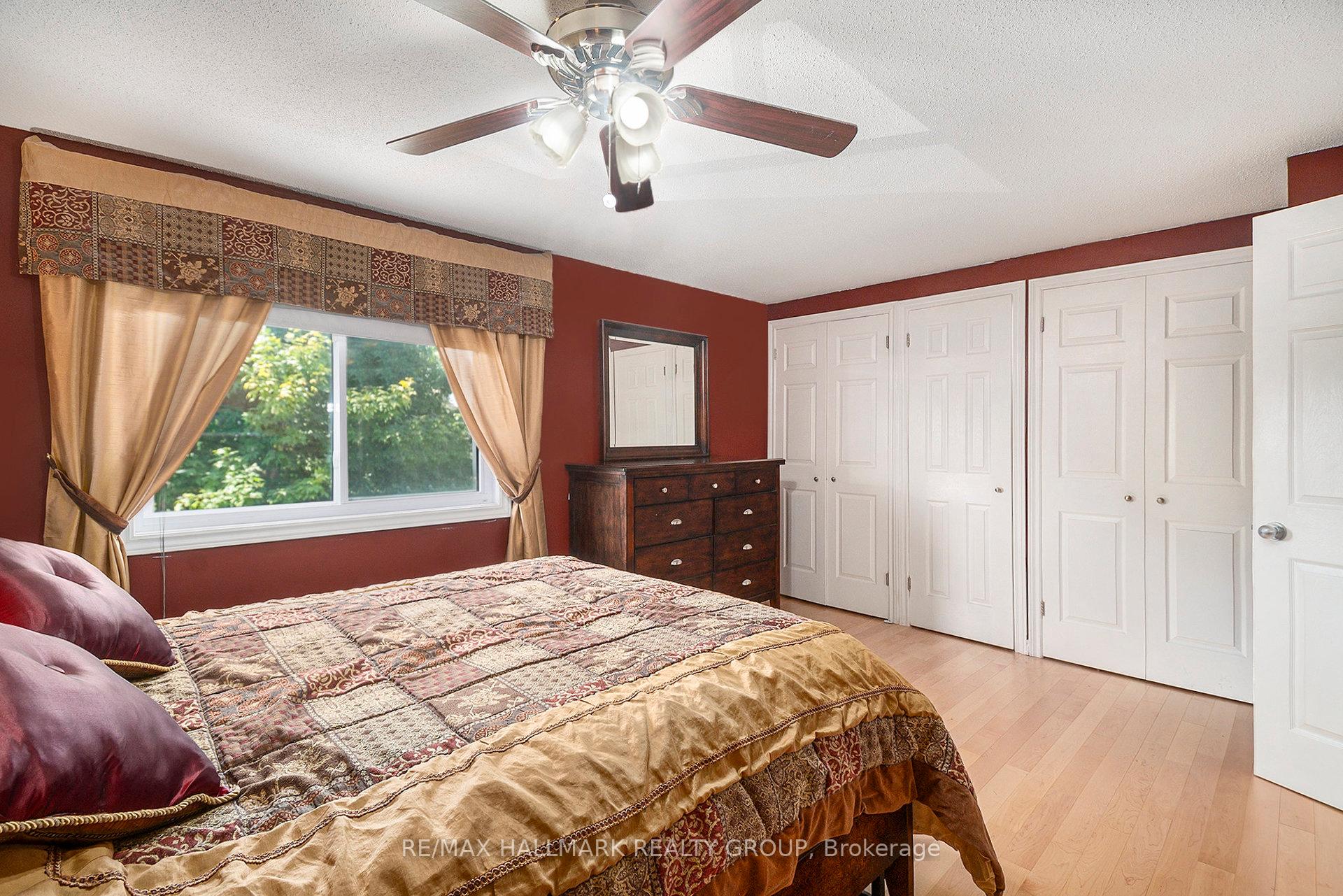 Photo 12 of 1641 Saxony Crescent, Ottawa, Pineview — HOMEH