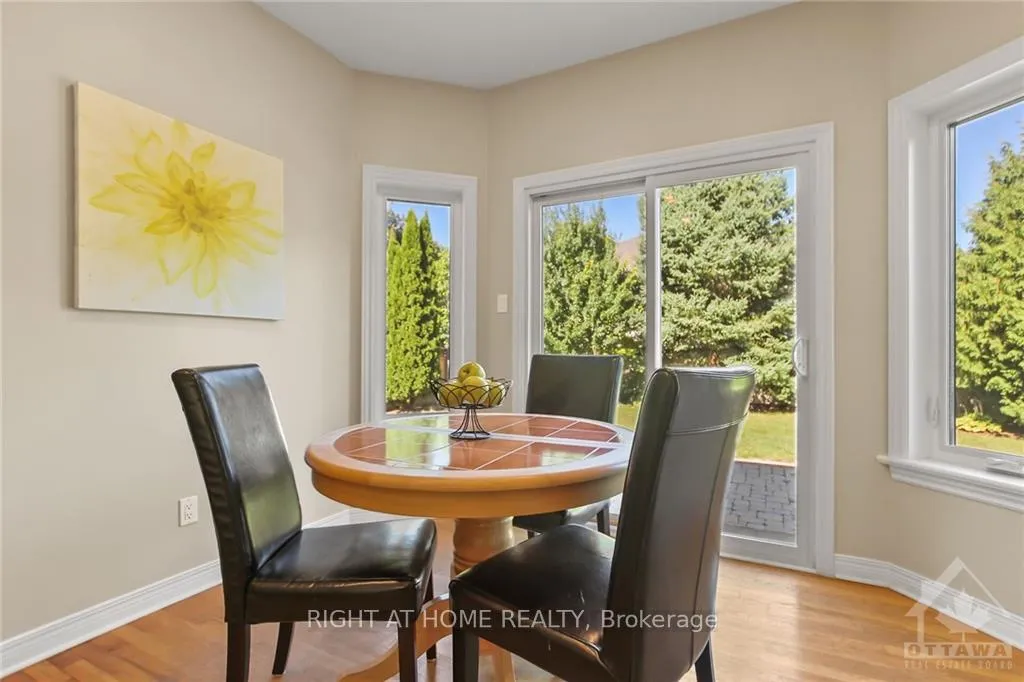 Photo 9 of 29 Cinnabar Way, Ottawa, Stittsville (Central) — HOMEH