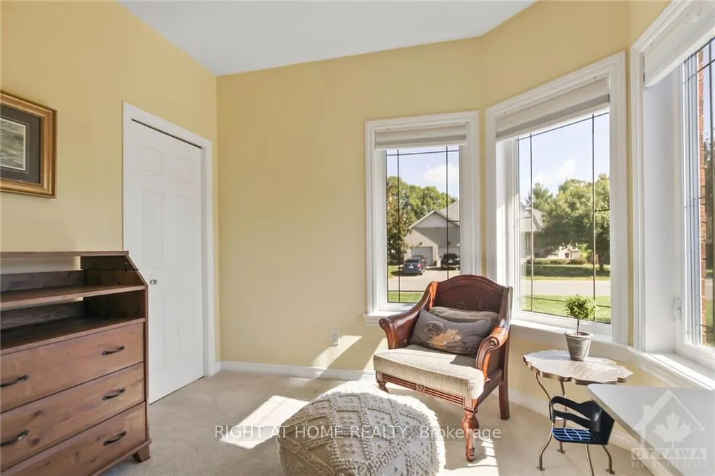Photo 14 of 29 Cinnabar Way, Ottawa, Stittsville (Central) — HOMEH