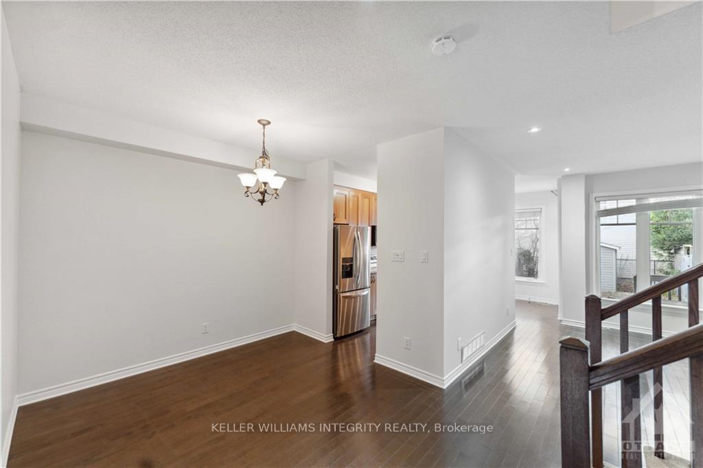 Photo 5 of 103 Mojave Crescent, Ottawa, Stittsville (North) — HOMEH