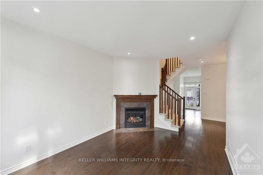 Photo 8 of 103 Mojave Crescent, Ottawa, Stittsville (North) — HOMEH