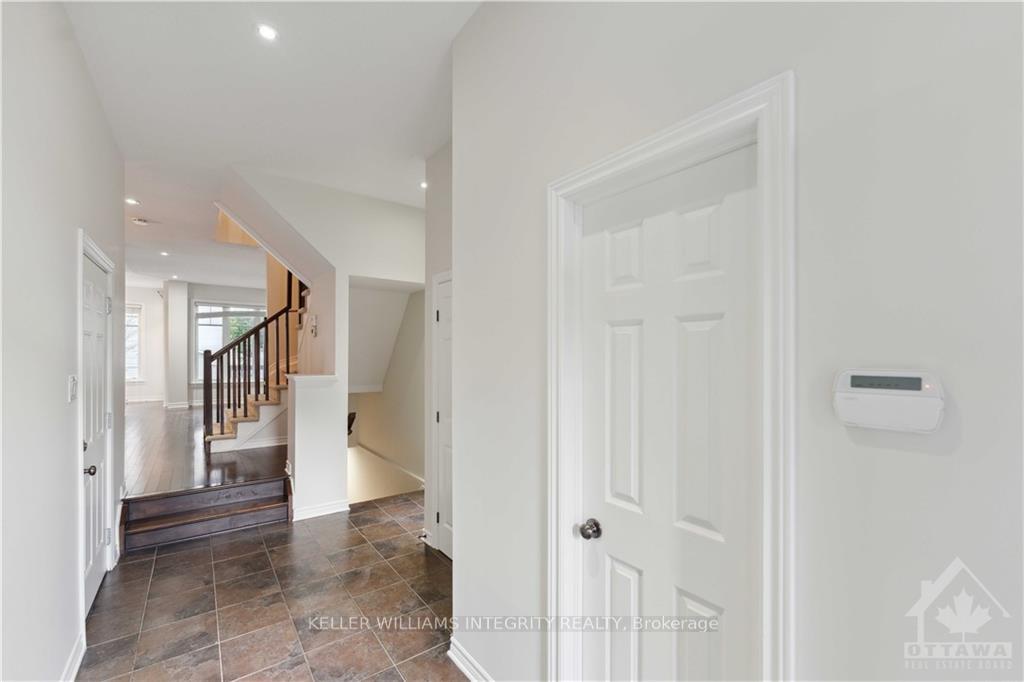 Photo 9 of 103 Mojave Crescent, Ottawa, Stittsville (North) — HOMEH