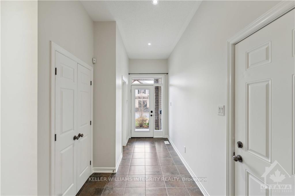 Photo 10 of 103 Mojave Crescent, Ottawa, Stittsville (North) — HOMEH