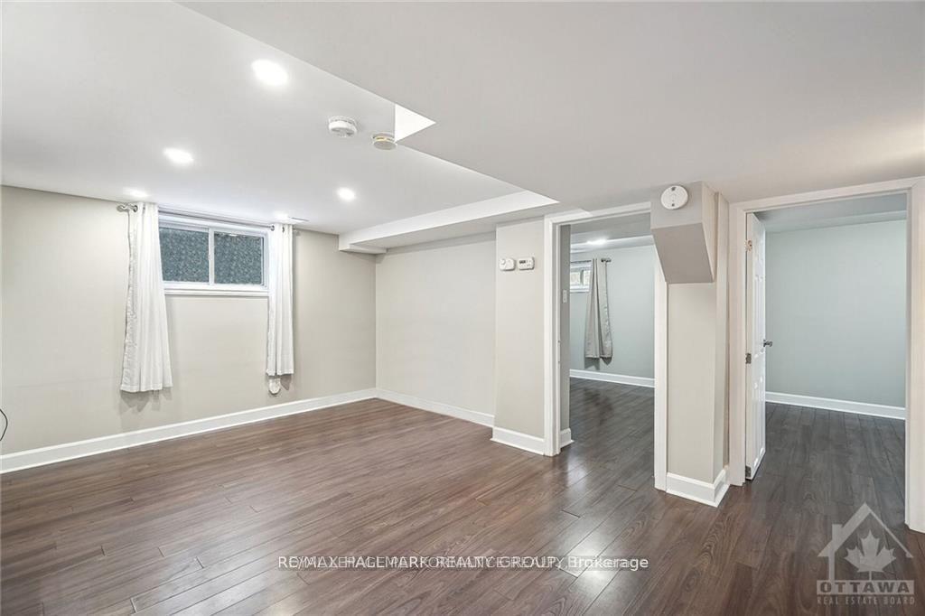 Photo 4 of Unit B, 1185 Woodside Drive, Ottawa, Copeland Park — HOMEH
