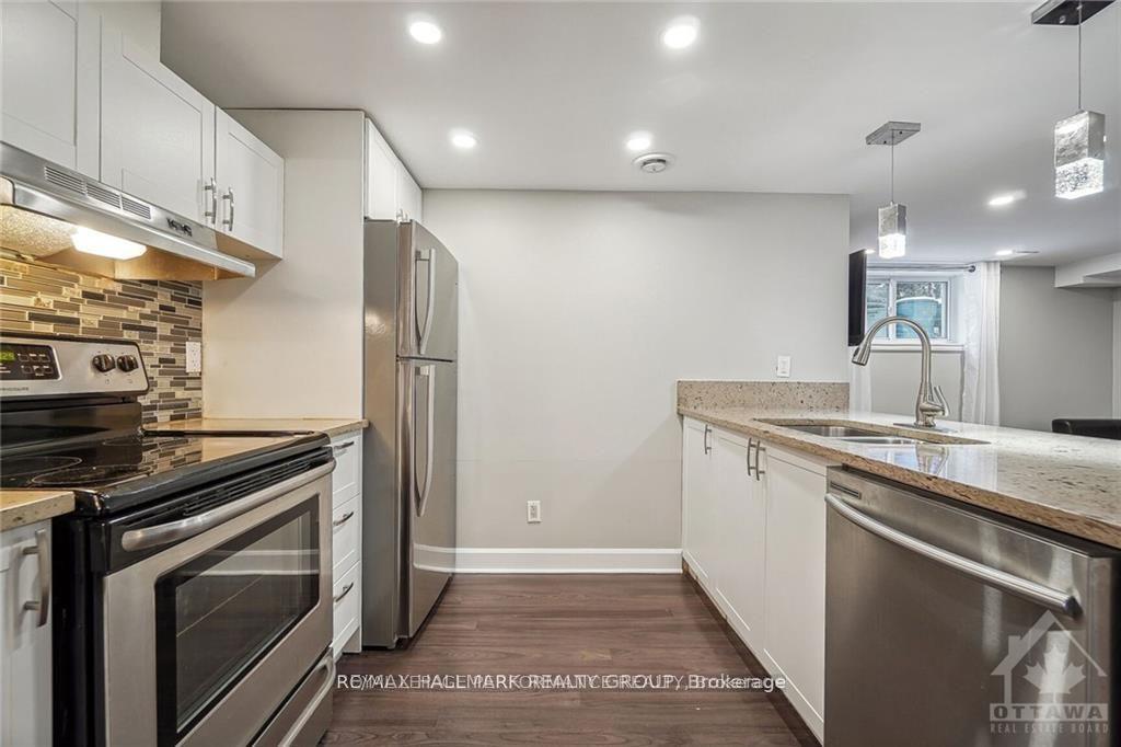Photo 15 of Unit B, 1185 Woodside Drive, Ottawa, Copeland Park — HOMEH