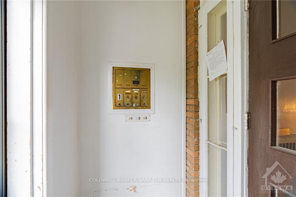 Photo 3 of 1331 Thames Street, Ottawa, Carlington — HOMEH