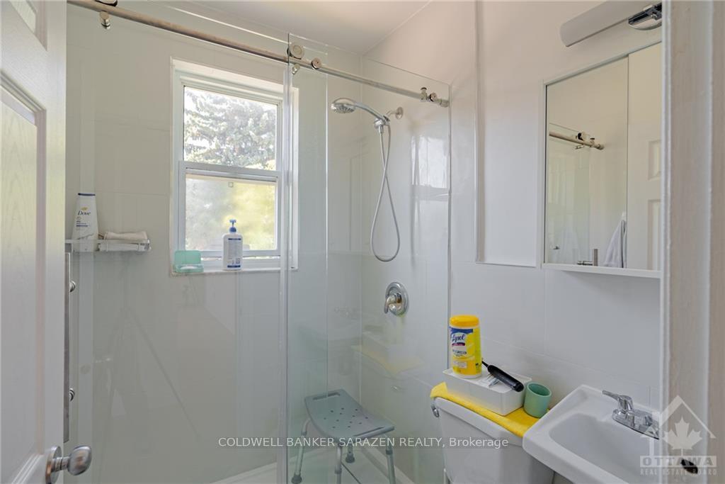 Photo 18 of 1331 Thames Street, Ottawa, Carlington — HOMEH