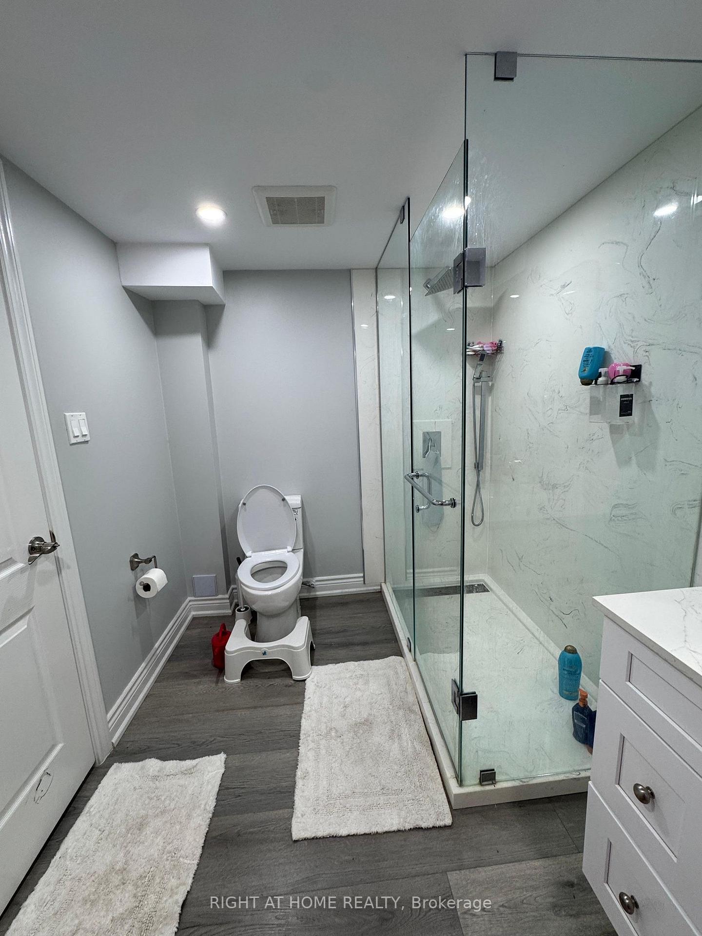 Photo 13 of 119 McPhail Avenue, Clarington, Bowmanville — HOMEH