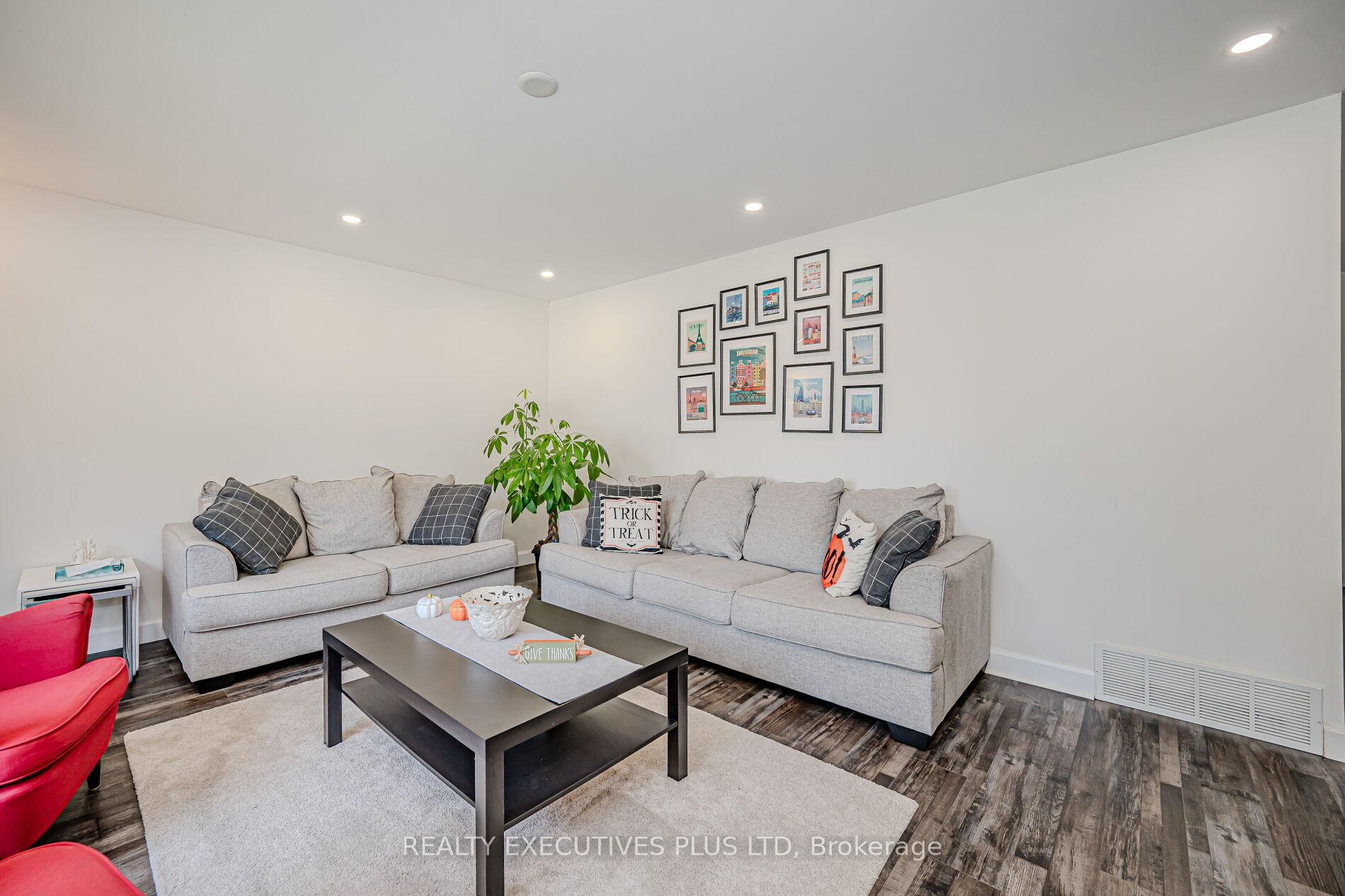 Photo 6 of 115 Lynbrook Drive, Hamilton, Rolston — HOMEH