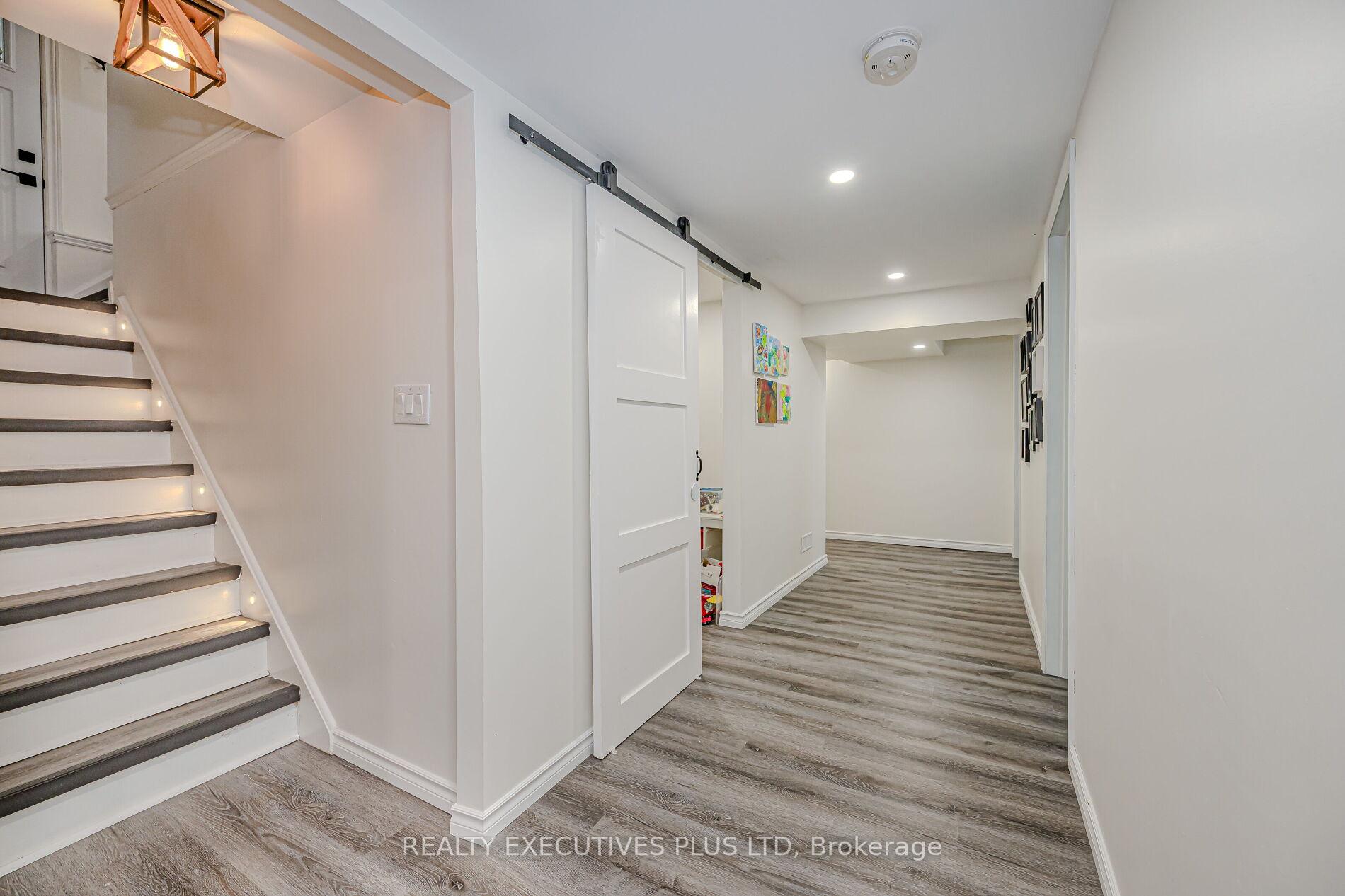 Photo 19 of 115 Lynbrook Drive, Hamilton, Rolston — HOMEH
