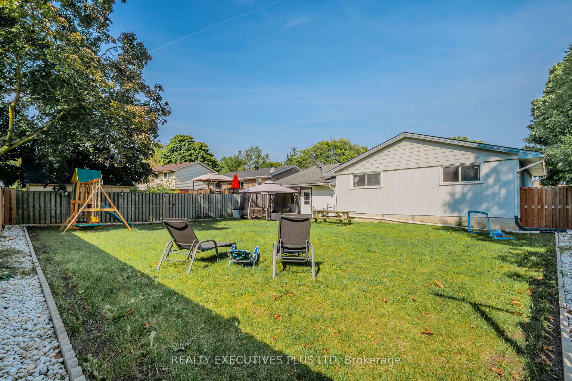 Photo 35 of 115 Lynbrook Drive, Hamilton, Rolston — HOMEH