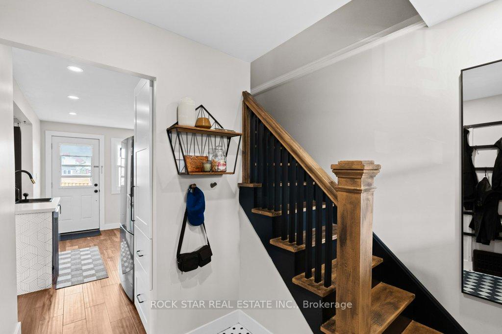 Photo 28 of 163 Cameron Avenue N, Hamilton, Homeside — HOMEH