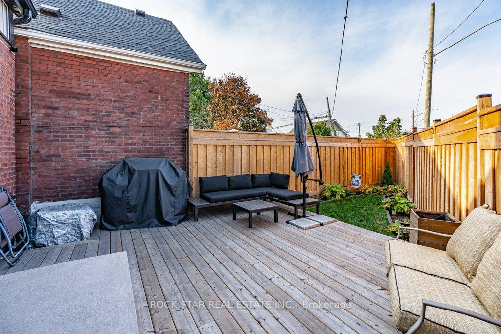 Photo 69 of 163 Cameron Avenue N, Hamilton, Homeside — HOMEH