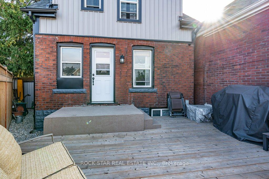 Photo 74 of 163 Cameron Avenue N, Hamilton, Homeside — HOMEH
