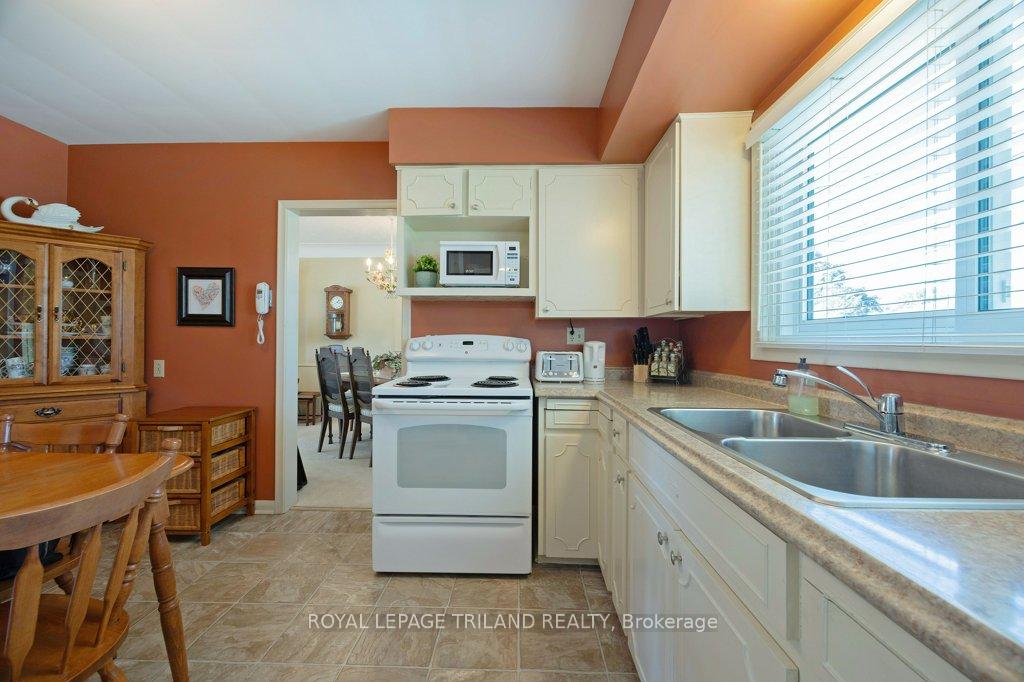 Photo 15 of 22 St Joseph Street, St. Thomas — HOMEH