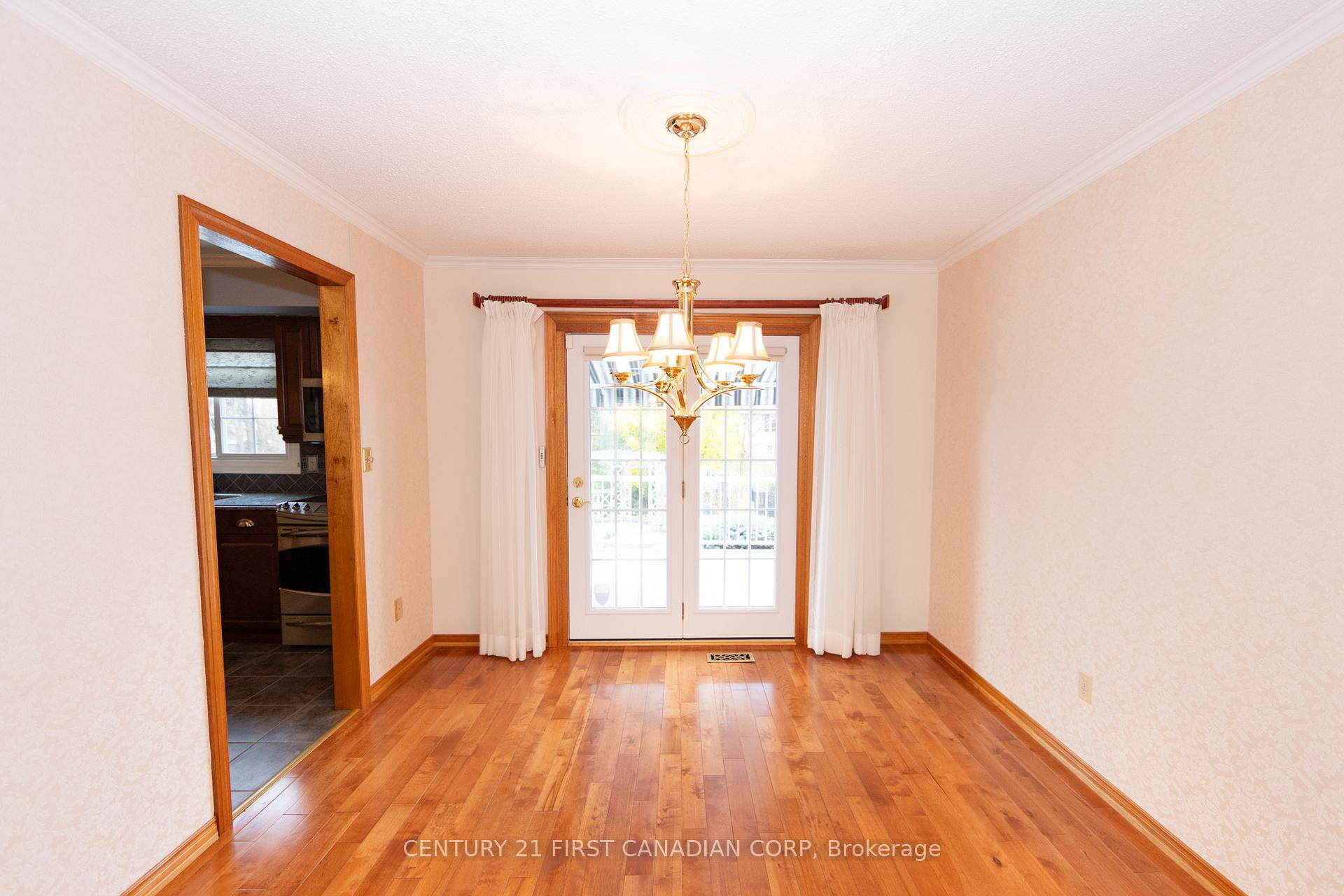 Photo 9 of 2 Sauve Avenue, St. Thomas — HOMEH