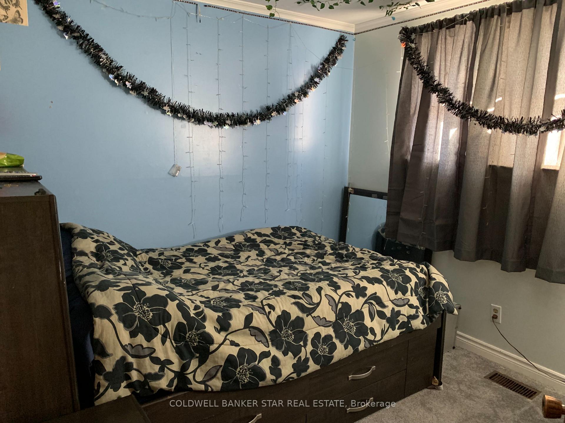 Photo 12 of 4 Montcalm Street, St. Thomas — HOMEH