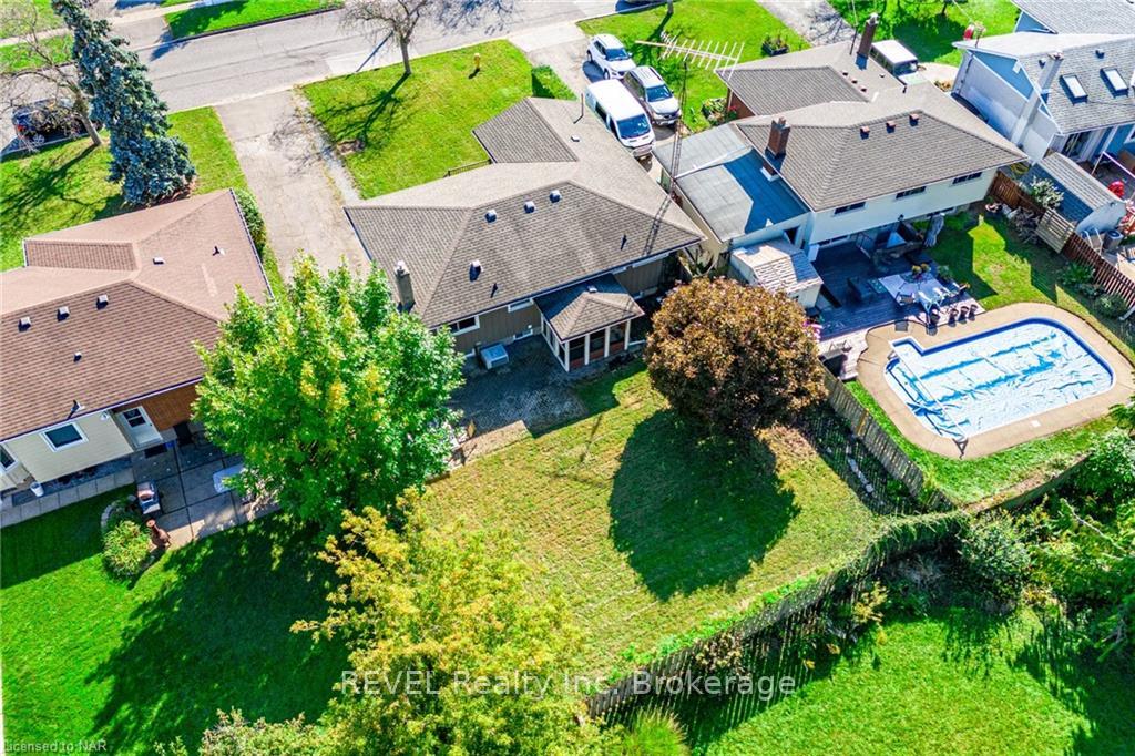 Photo 29 of 11 Rendale Avenue, St. Catharines, Carlton/Bunting — HOMEH