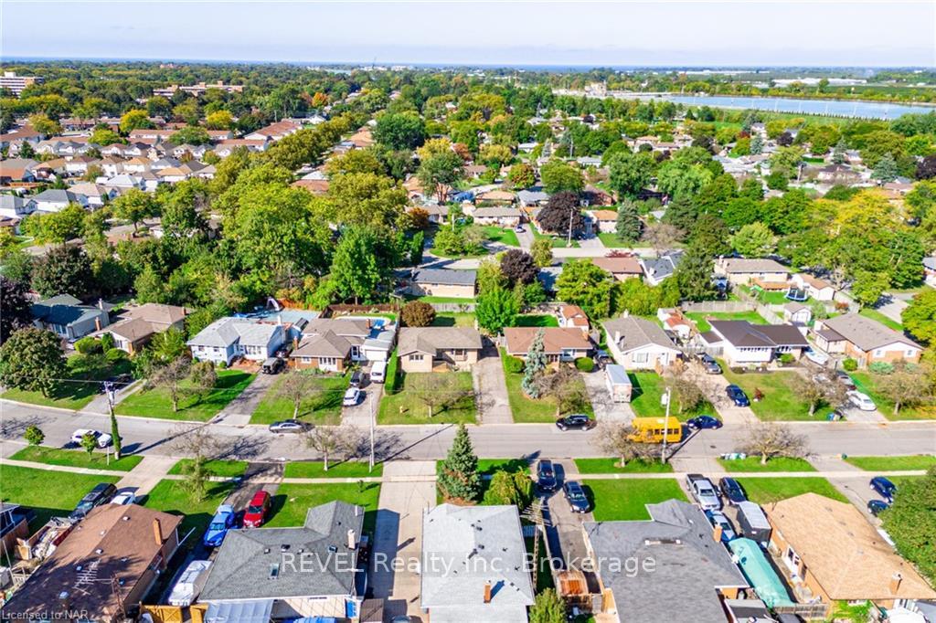 Photo 30 of 11 Rendale Avenue, St. Catharines, Carlton/Bunting — HOMEH