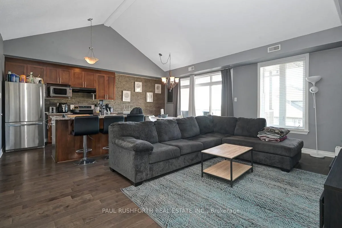 Photo 3 of Unit G, 3791 Canyon Walk Drive, Ottawa, Riverside South/Gloucester Glen — HOMEH