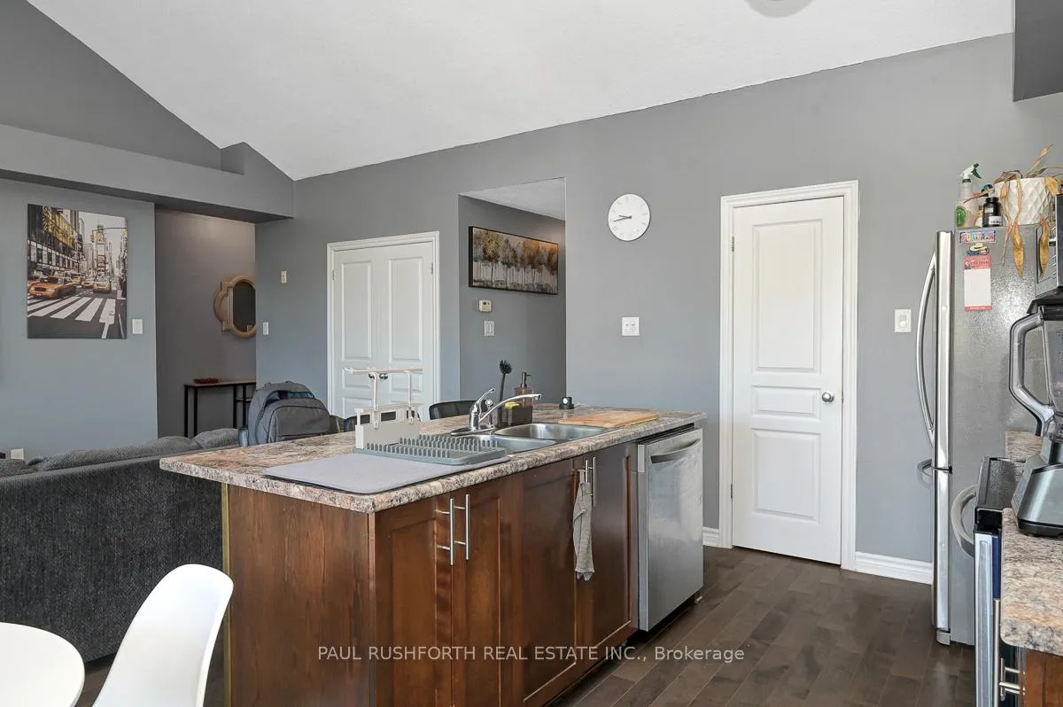 Photo 11 of Unit G, 3791 Canyon Walk Drive, Ottawa, Riverside South/Gloucester Glen — HOMEH