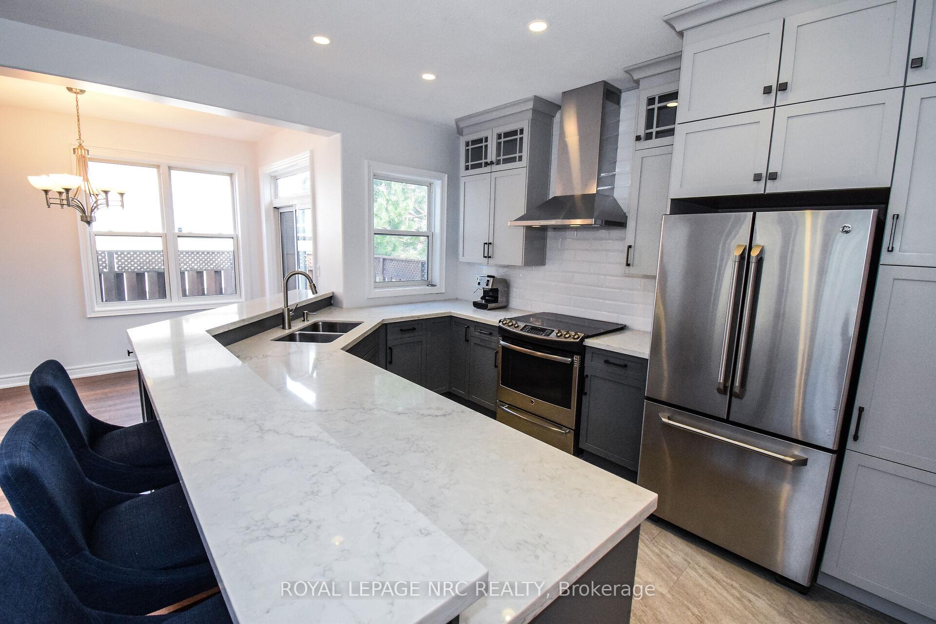 Photo 11 of 6 Gertrude Street, St. Catharines, Port Dalhousie — HOMEH