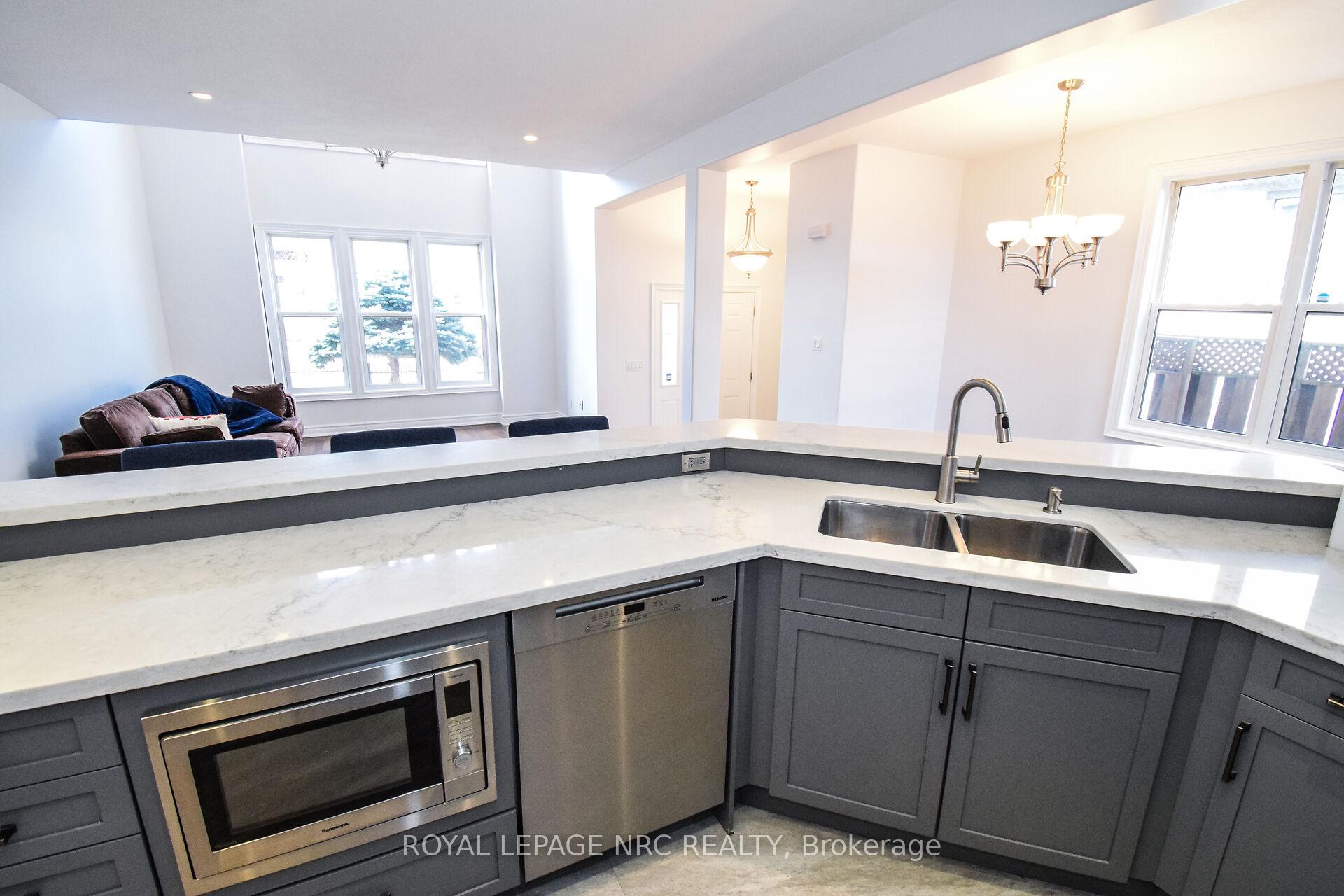 Photo 17 of 6 Gertrude Street, St. Catharines, Port Dalhousie — HOMEH