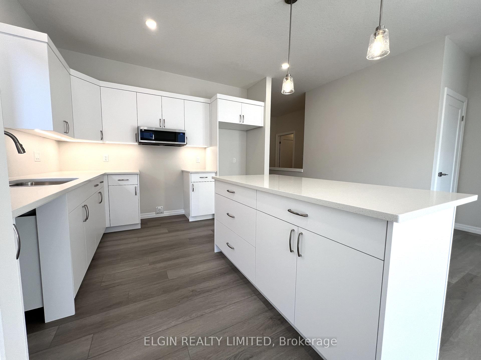 Photo 11 of 40 Dunning Way, St. Thomas — HOMEH