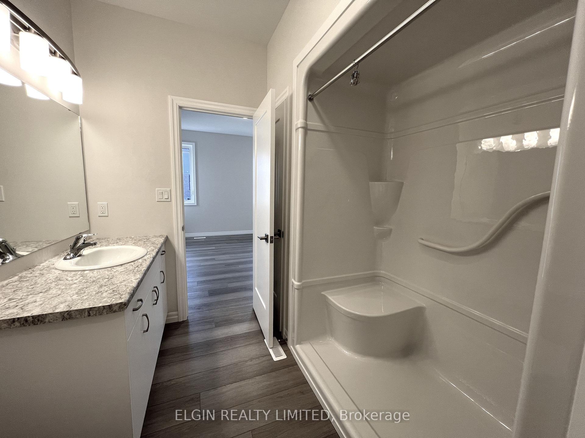 Photo 20 of 40 Dunning Way, St. Thomas — HOMEH