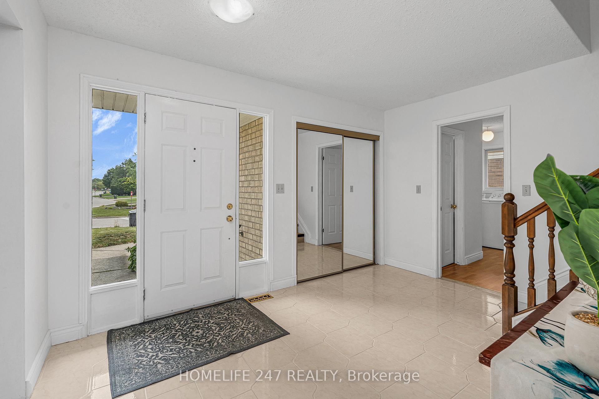 Photo 4 of 203 Somerville Street, Tecumseh — HOMEH