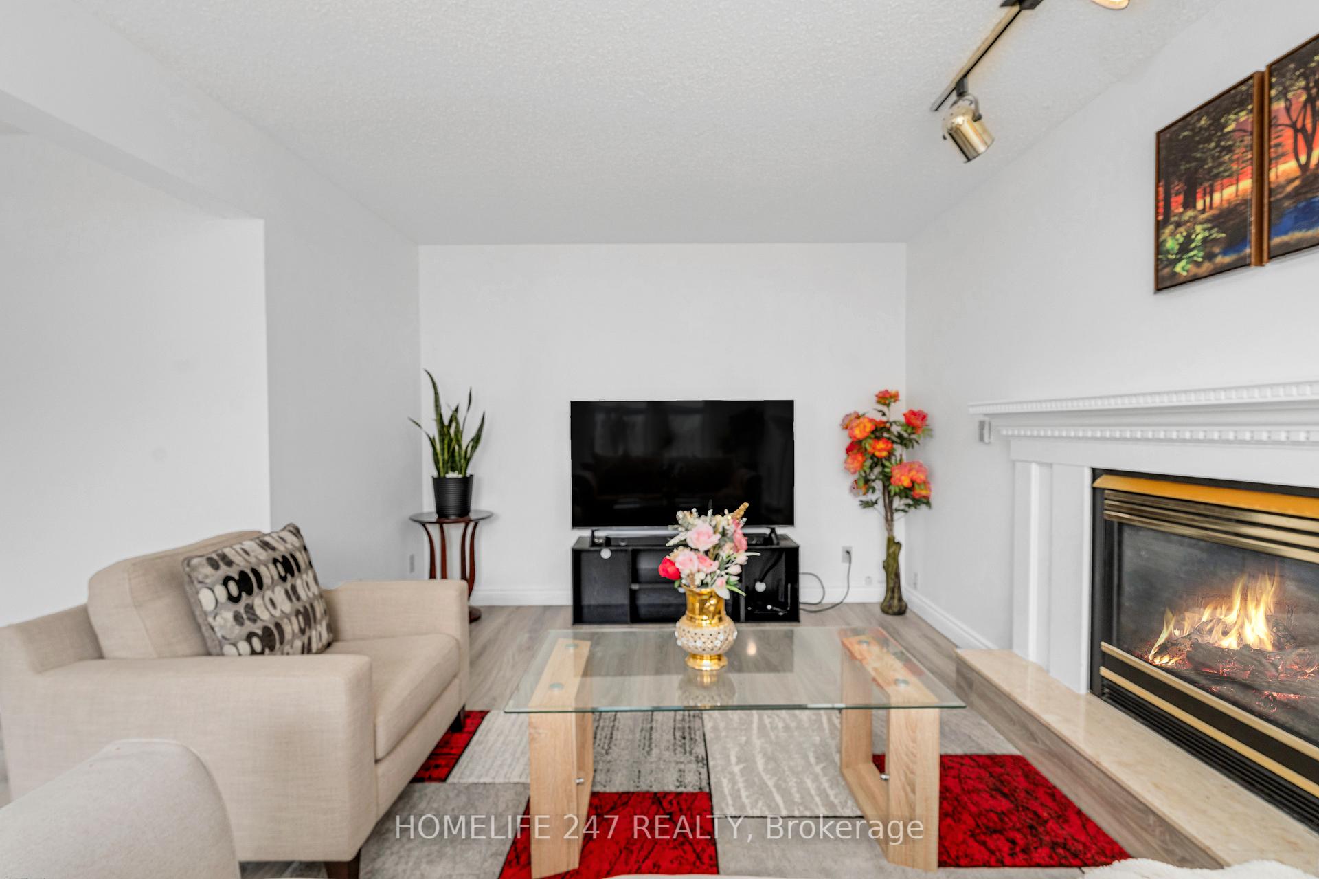 Photo 15 of 203 Somerville Street, Tecumseh — HOMEH