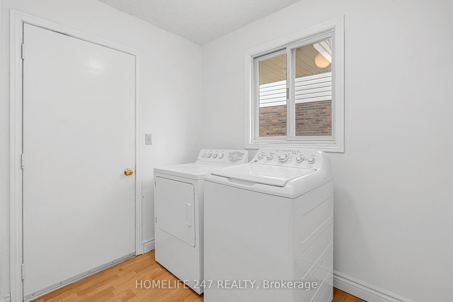 Photo 18 of 203 Somerville Street, Tecumseh — HOMEH