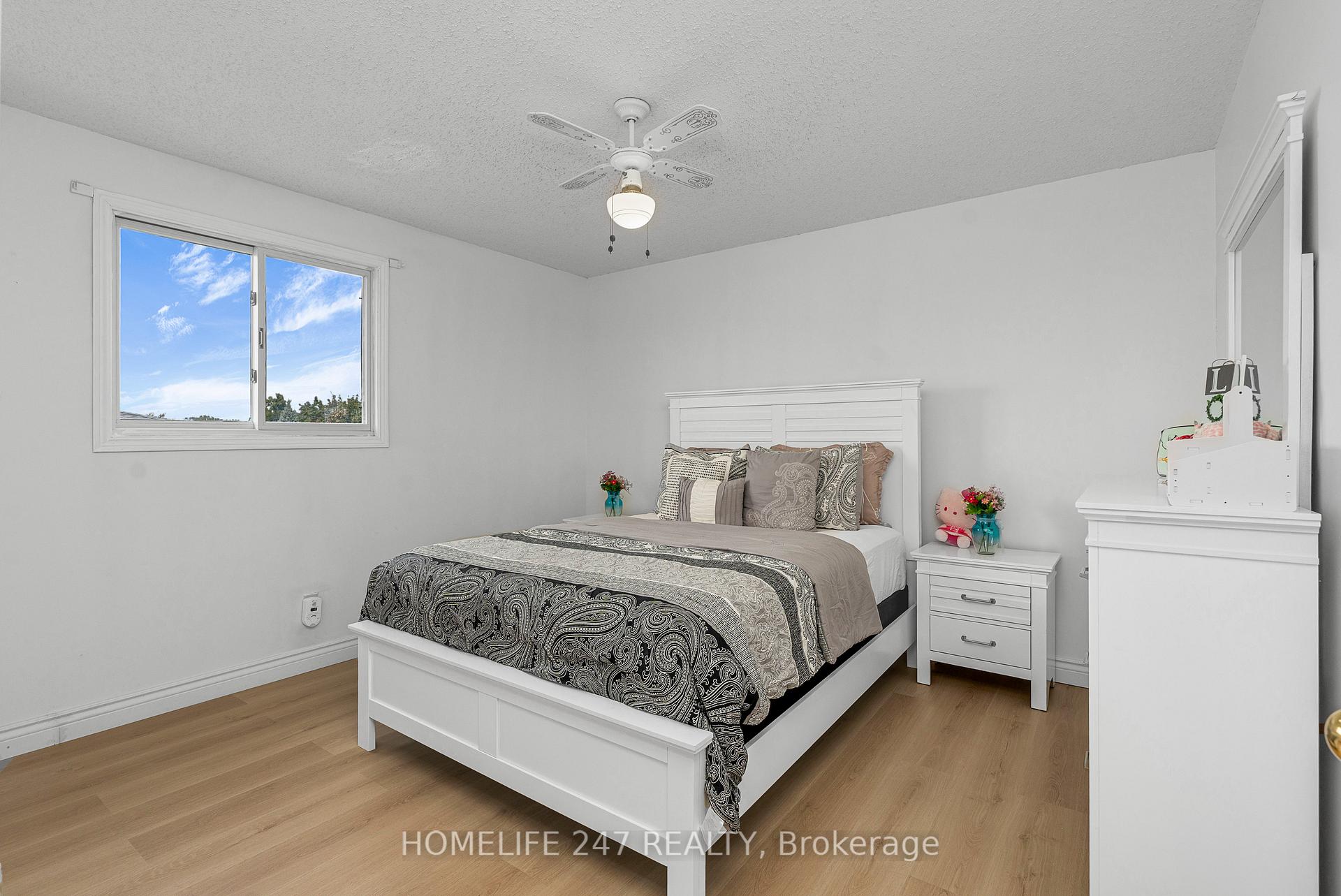 Photo 21 of 203 Somerville Street, Tecumseh — HOMEH