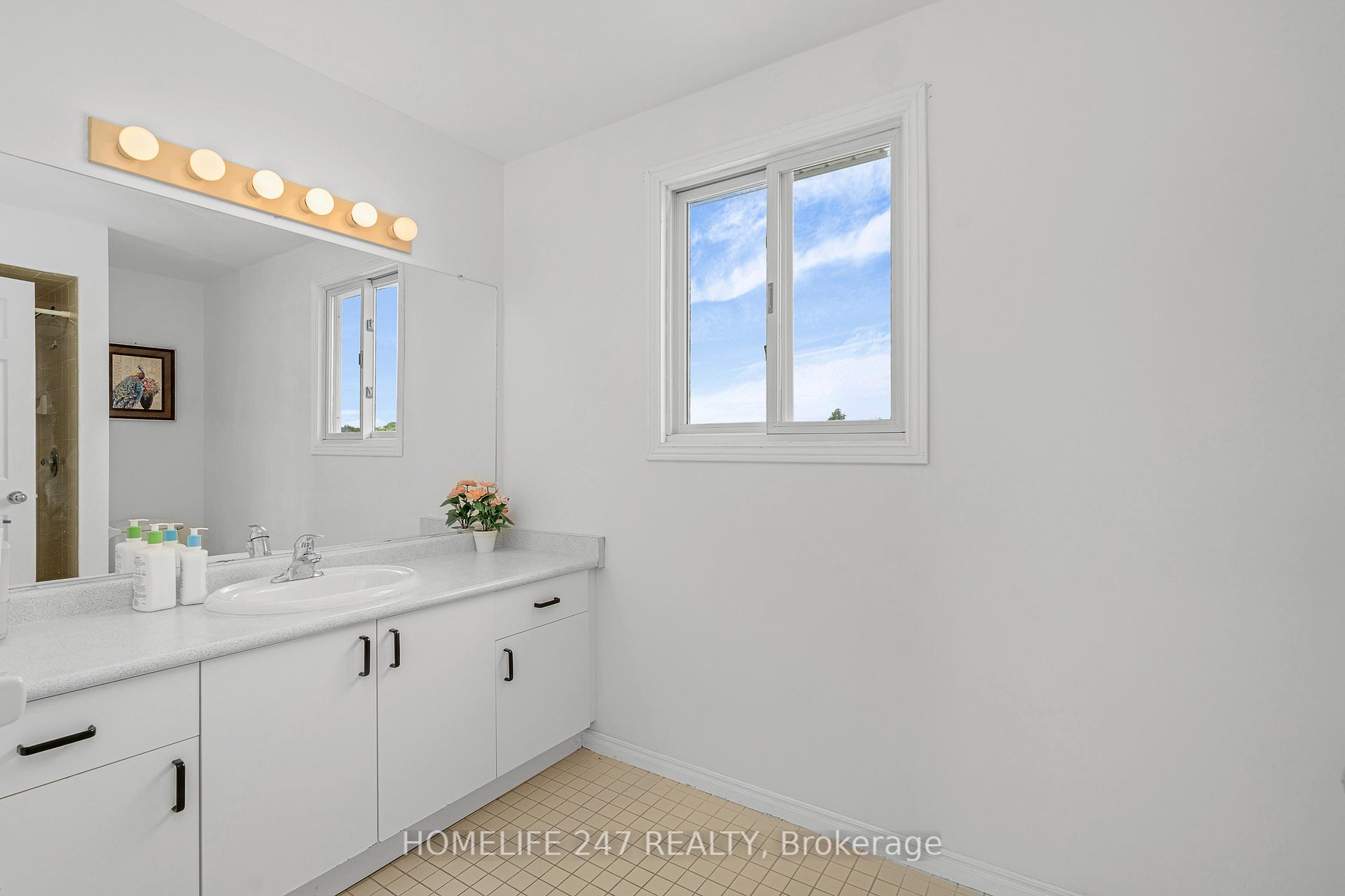 Photo 24 of 203 Somerville Street, Tecumseh — HOMEH