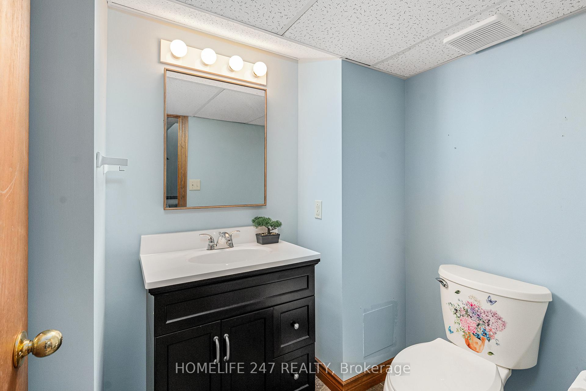 Photo 32 of 203 Somerville Street, Tecumseh — HOMEH
