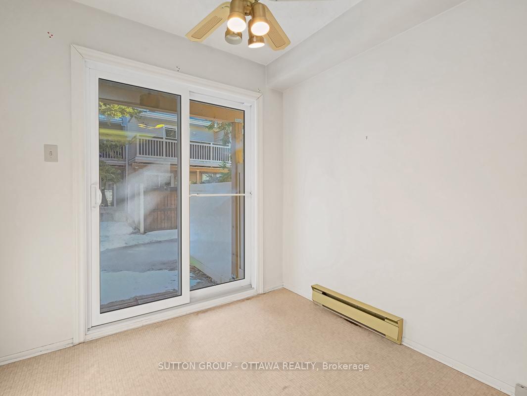Photo 13 of 208 Steenbakkers, Ottawa, Hunt Club Park/Greenboro — HOMEH