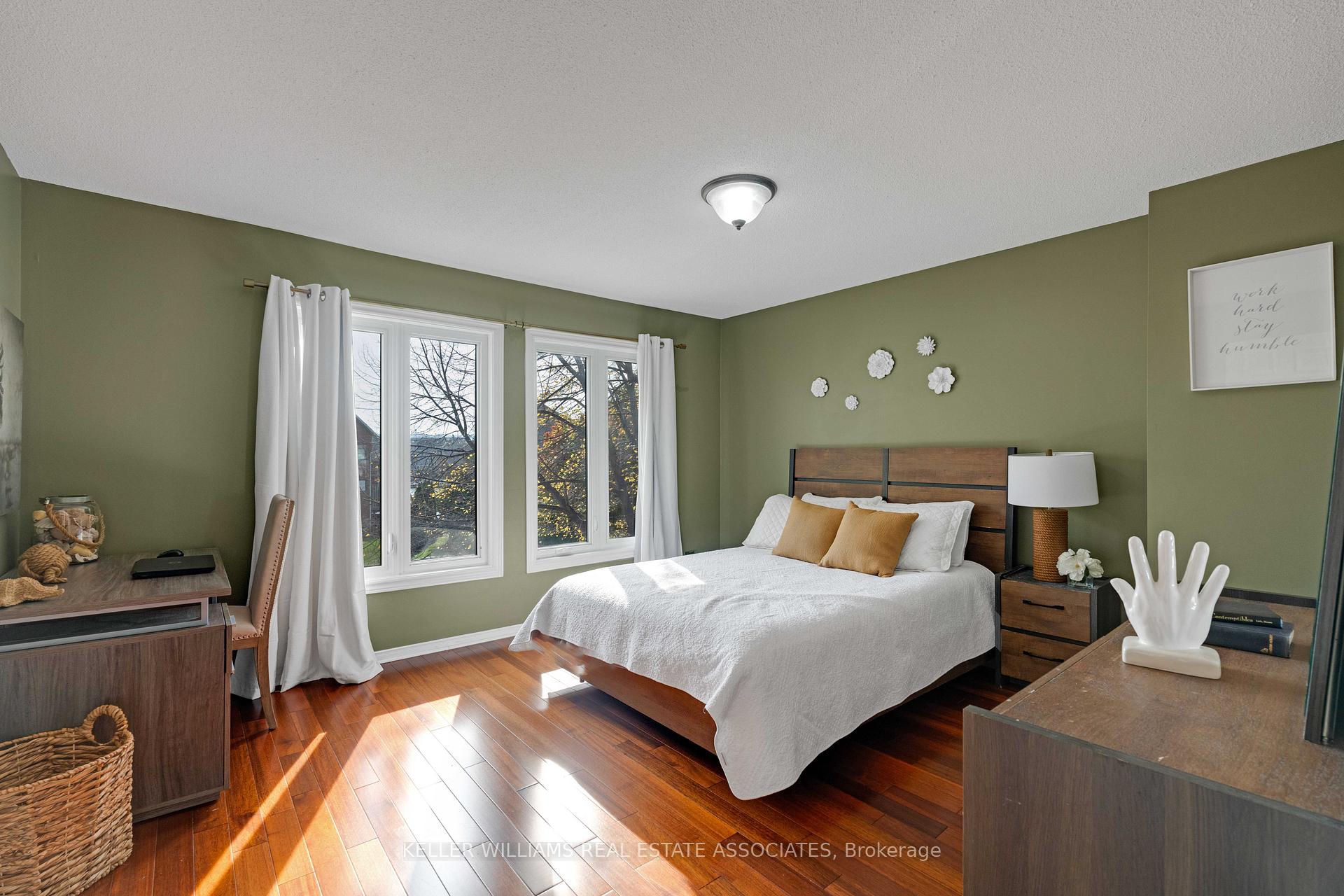 Photo 38 of 128 Edgewater Drive, Hamilton, Lakeshore — HOMEH