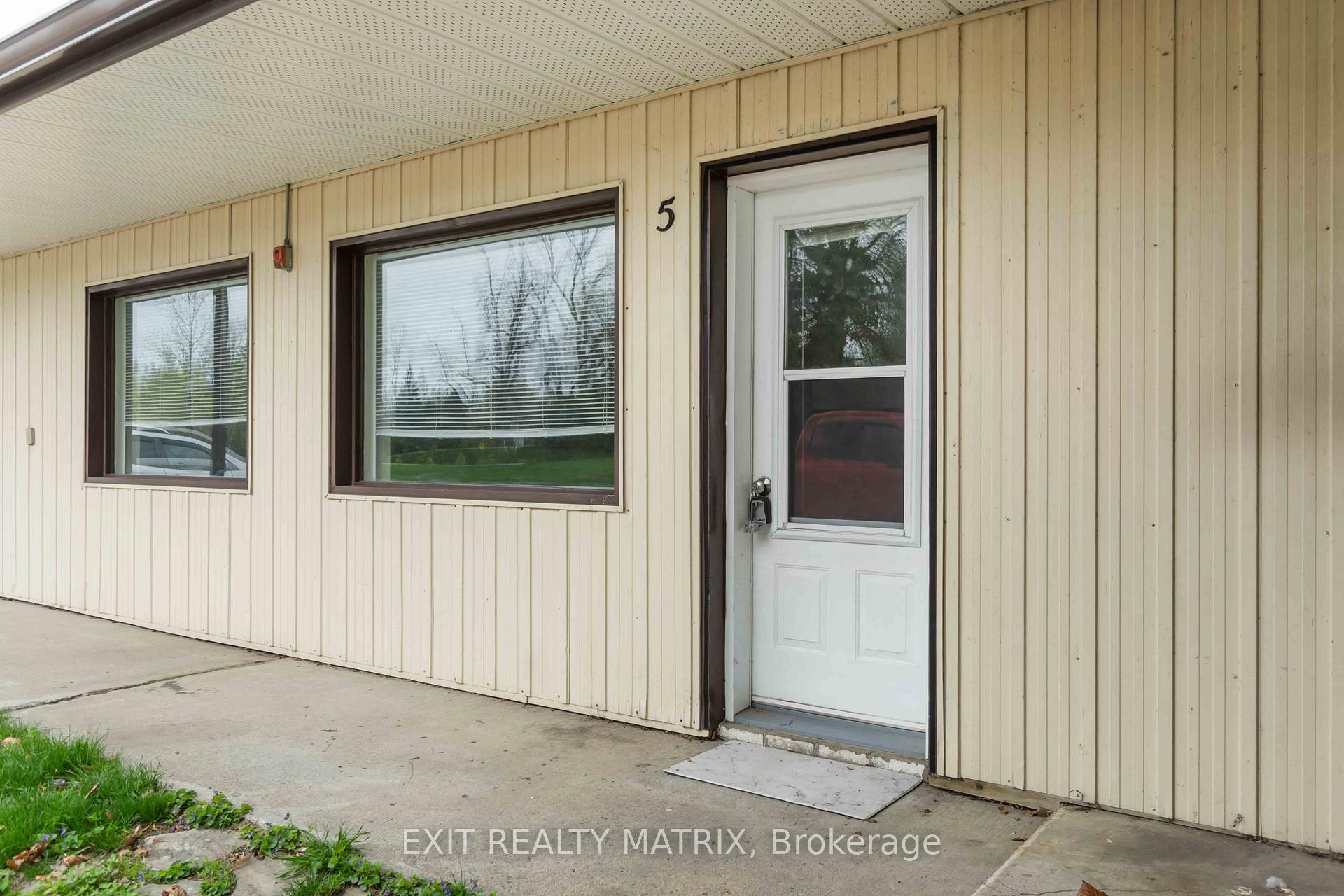 Photo 2 of Unit 5, 2039 County Rd 44, Edwardsburgh/Cardinal, Edwardsburgh/Cardinal Twp — HOMEH