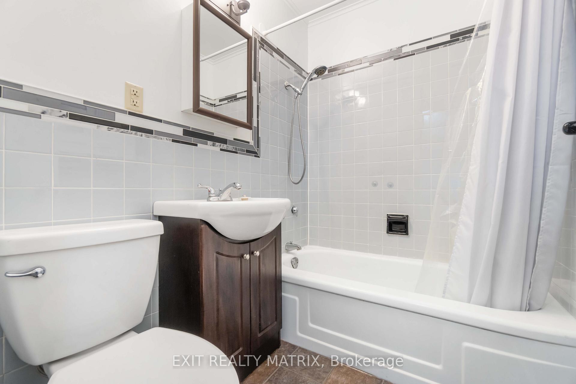 Photo 10 of Unit 5, 2039 County Rd 44, Edwardsburgh/Cardinal, Edwardsburgh/Cardinal Twp — HOMEH